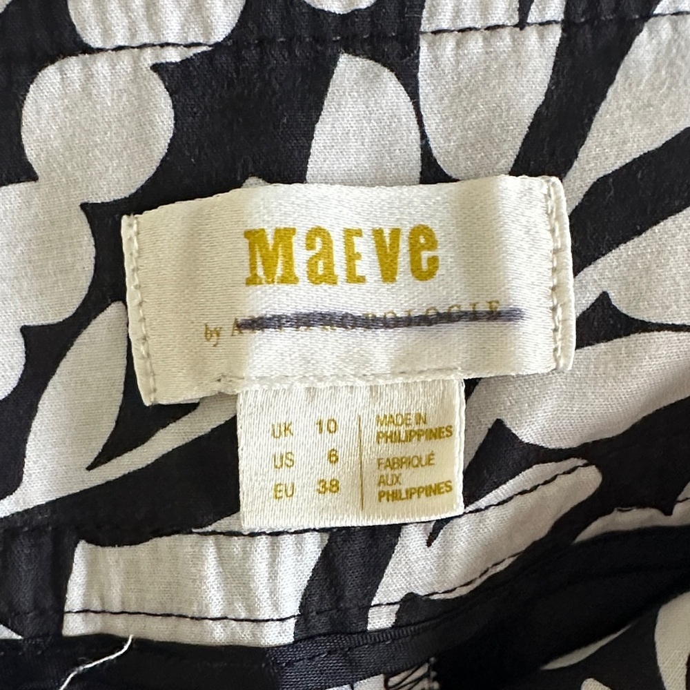 Maeve by Anthropologie Olive Cropped Flare Pants Black and White Pattern - Picture 9 of 9